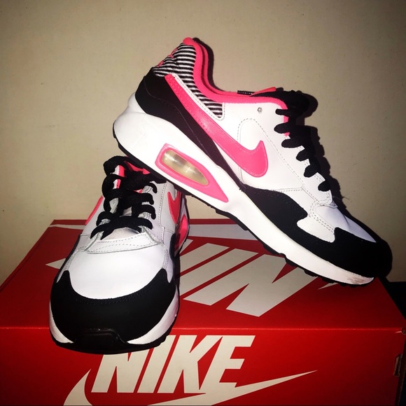 Nike Air Max 90 Essential - Picture 2 of 5